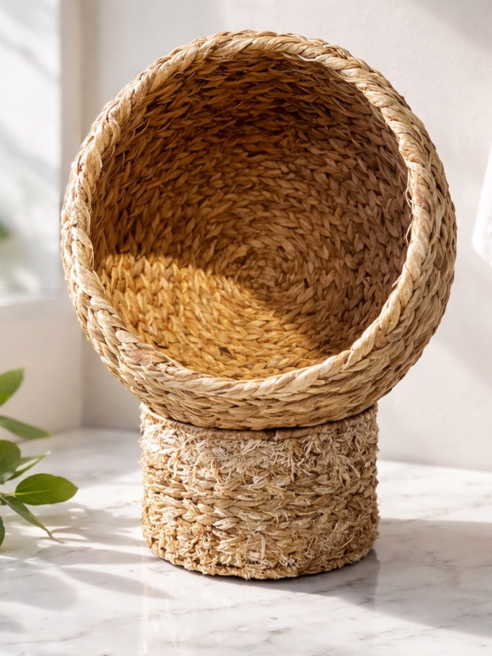 Two-Position Woven Cat Basket